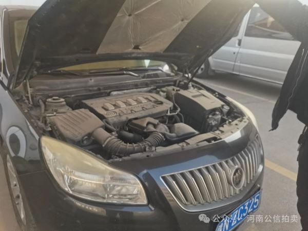 豫NZC325别克君威牌小型轿车拍卖